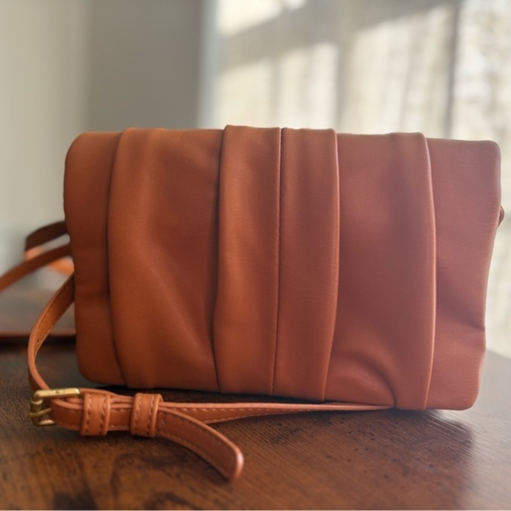 AQUA for Bloomingdale’s Tan Vegan Leather Clutch w/ detachable strap NWOT